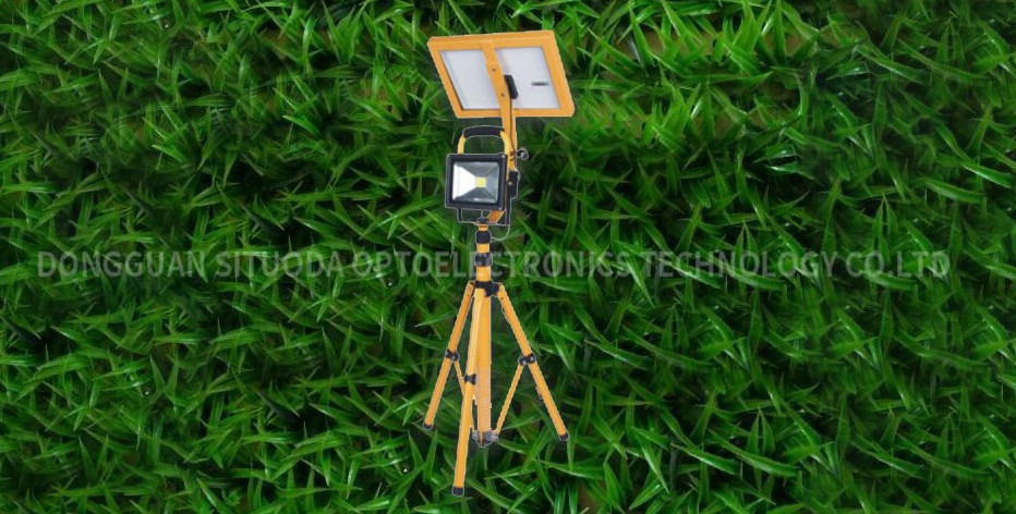 LED Solar Rechargeable Spotlight STD-TGTYN-20W-C-02